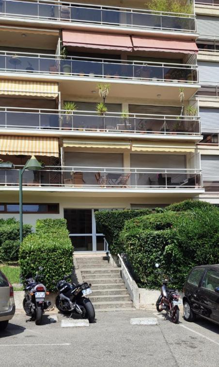 Grand T2 Lumineux Et Climatise Avec Balcon Leilighet Aix-en-Provence Eksteriør bilde